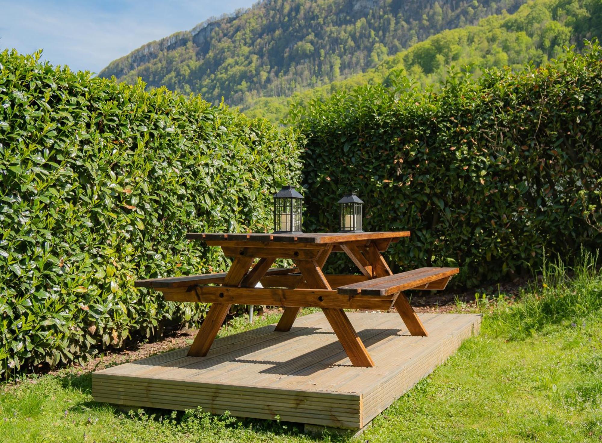 Doodle'S Amazing Chalet -Walensee - Flumserberg - Churfirsten - Heidiland - Pool - Sauna مولس المظهر الخارجي الصورة